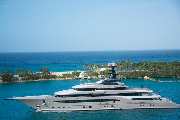 yacht